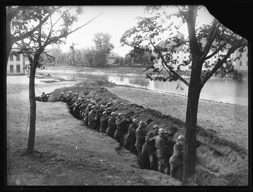 Wojska francuskie na terenie Górnego Śląska w latach 1919 -...