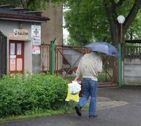 Większość załogi "obuwianki" to kobiety, które są już po 50 roku życia. (fot. archiwum)