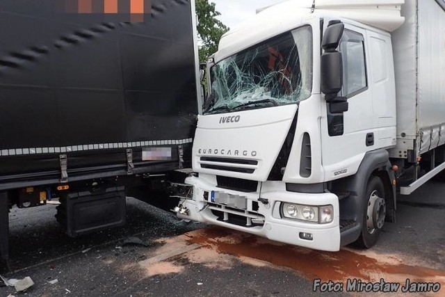 2. Śmiertelny wypadek na S1 w Jasienicy. Ogromne korki - Internauta Farino