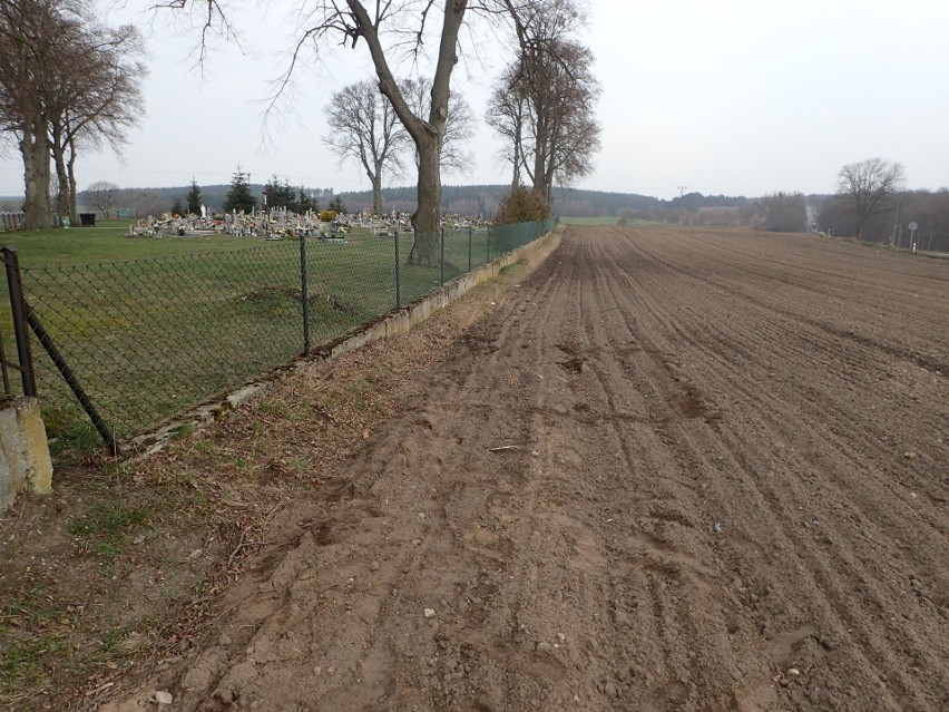 W Orzełku odkopano szczątki żołnierzy poległych w 1945 r.