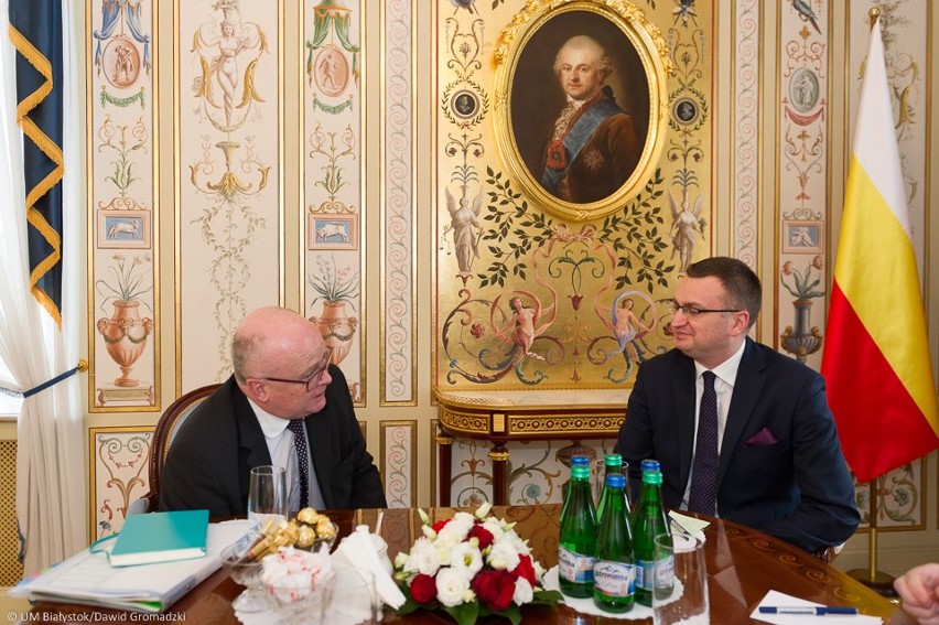 Ambasador Austrii odwiedził Białystok. Przyjął go...