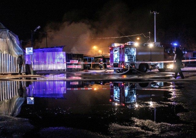 Pożar targowiska przy ul. Ruskiej w Lublinie