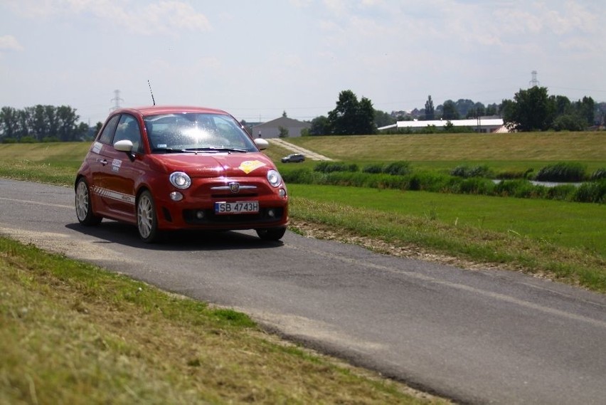 W klasyfikacji generalnej triumfował Gracjan Grela z pilotem...