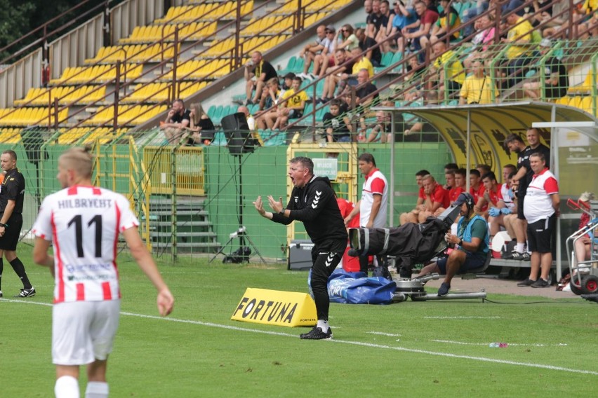 Zobacz kolejne zdjęcia. Przesuwaj zdjęcia w prawo - naciśnij...