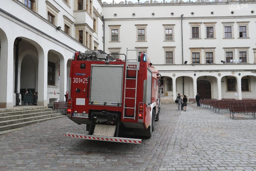 Katastrofa budowlana na Zamku. Hipotez wiele, ale wciąż nie jest znana przyczyna