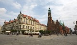 Wrocław zadłużony po uszy, a władze biorą kolejny kredyt. "Od kiedy jest pan Sutryk, dług zwiększył się o 1,1 mld złotych"