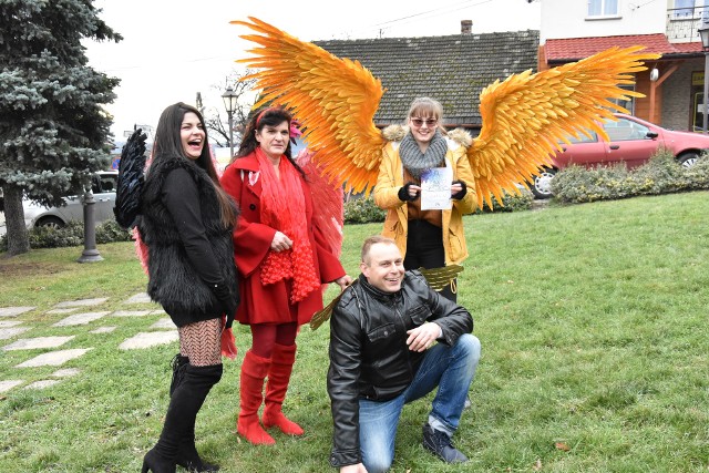 Festiwal "Anioł w Miasteczku" odbywa się co roku w grudniu w Lanckoronie. Są tu kiermasze, warsztaty oraz korowód anielskich postaci i ich liczenie