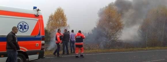 Awionetka rozbiła się tuż przy trasie Zielona Góra - Gubinek