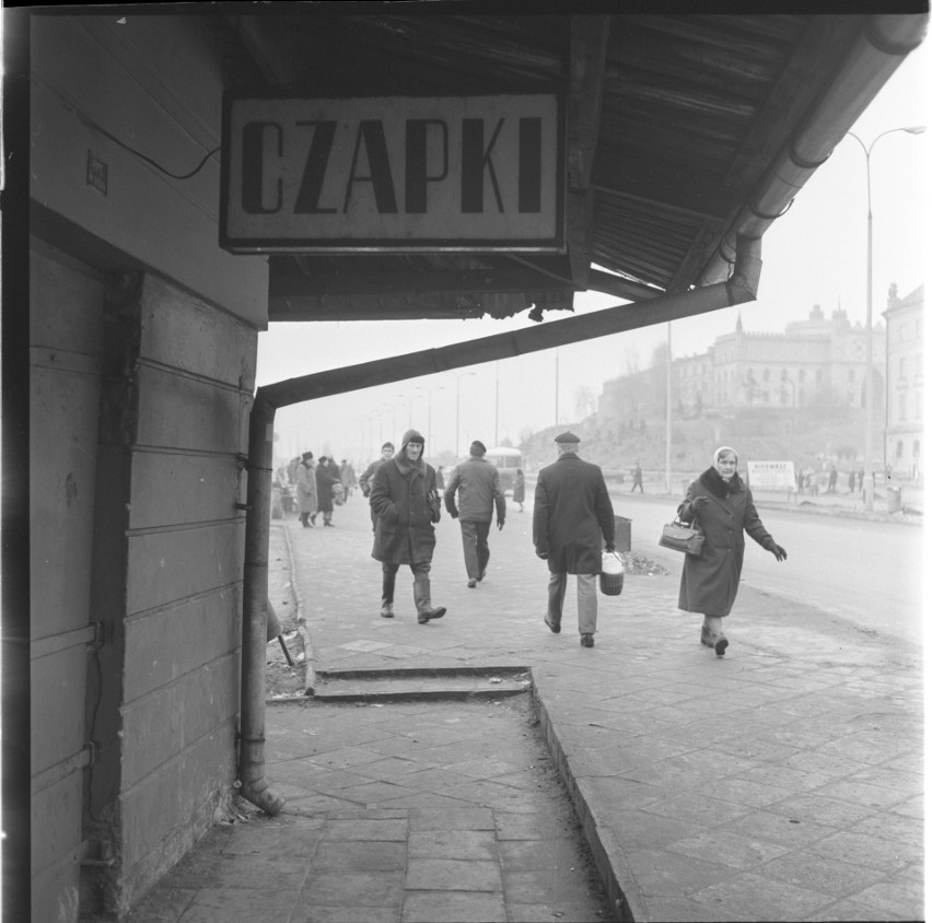 Akcja zbierania fotografii sprzed lat dworca PKS w Lublinie (ZDJĘCIA)