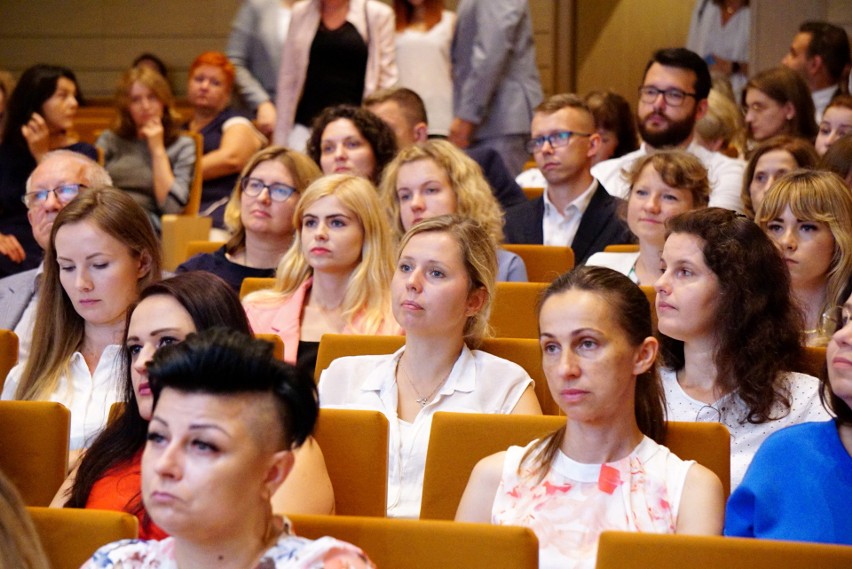 Lubelskie. Awans zawodowy dla lubelskich nauczycieli. Czy oznacza to dla nich też wyższe płace?