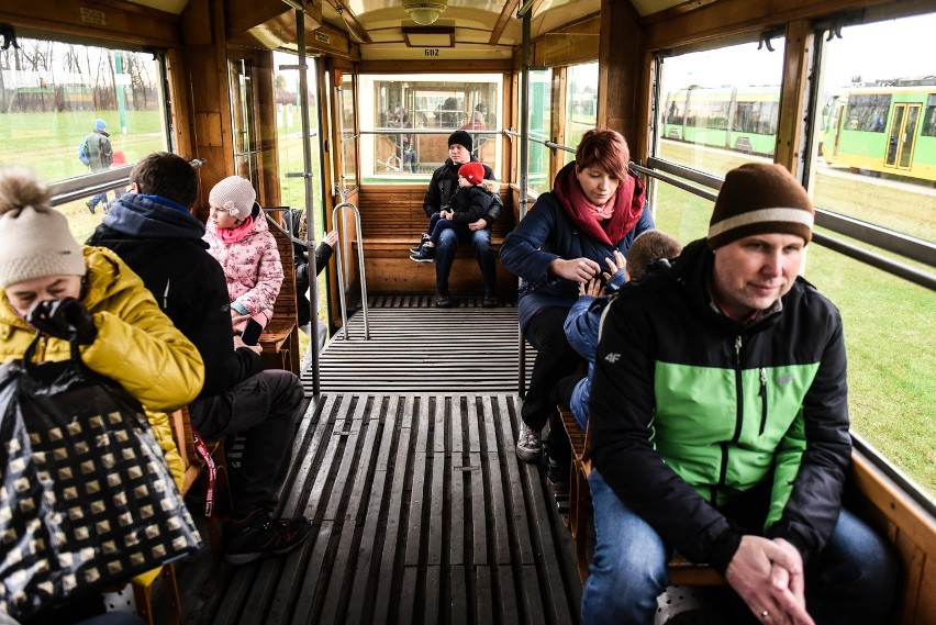 Katarzynki MPK: Poznaniacy zwiedzali zajezdnię tramwajową na...