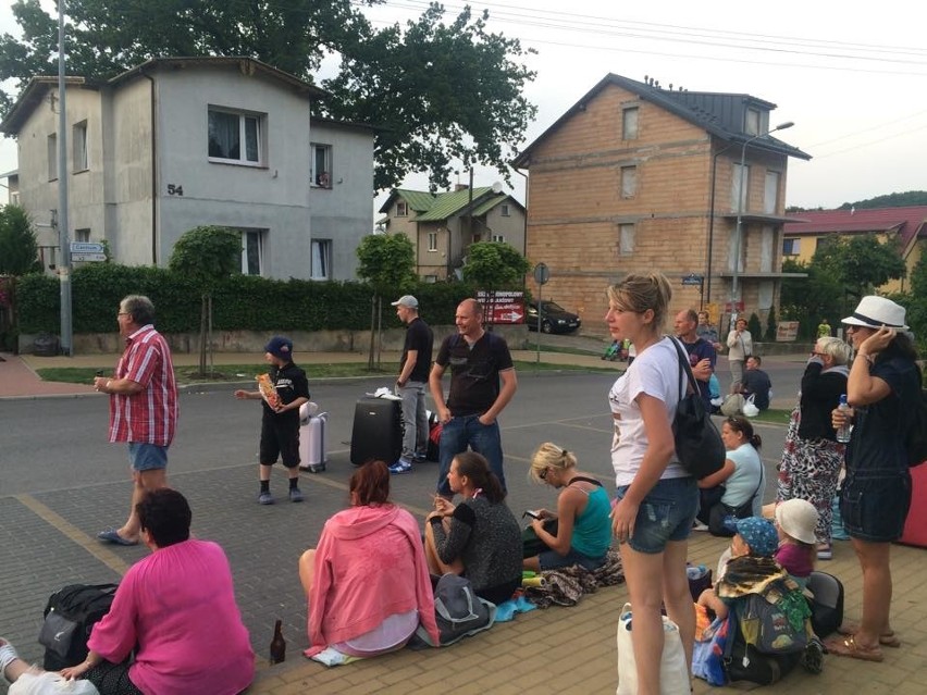 Wczoraj z powodu wypadku na dworcu w Międzyzdrojach utknęło...