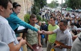 Młodzi rolnicy czekali w kolejce, by dostać 75 tysięcy złotych