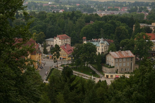 Kudowa-Zdrój to nie tylko miejscowość uzdrowiskowa – ten urokliwy zakątek woj. dolnośląskiego skrywa wiele ciekawych atrakcji. CC BY-SA 2.0