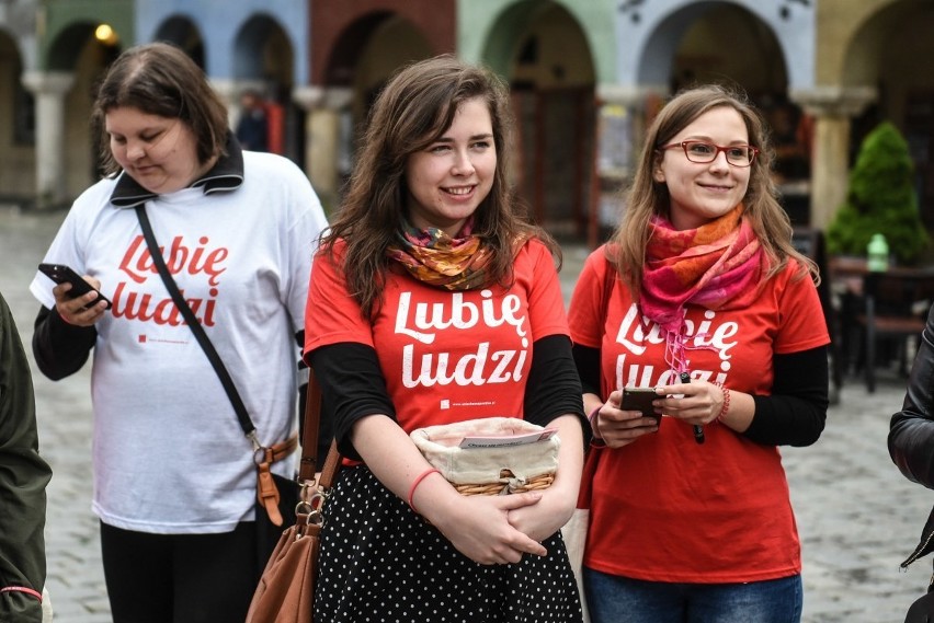 Happening na Starym Rynku: Poznaniacy pokazali, że lubią...