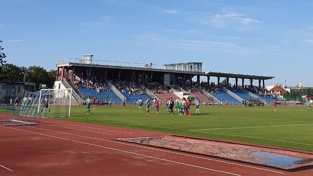 Trzecioligowa Wisła Sandomierz została ukarana przez Lubelski Związek Piłki Nożnej za mecz z Wisłoką Dębica.