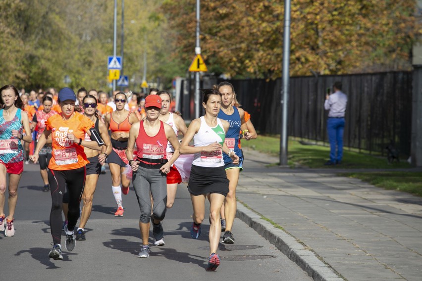 Bieg Kobiet 2019, Warszawa. Brałyście udział? Szukajcie się na fotografiach! [ZDJĘCIA]