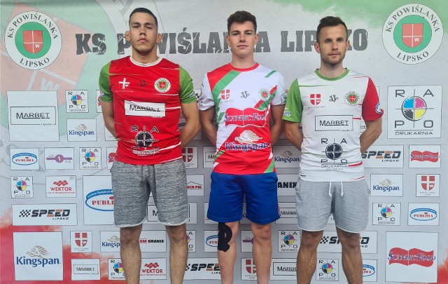 Nowi piłkarze Powiślanki (od lewej): Jakub Maik, Dawid Chudyba, Daniel Chorab