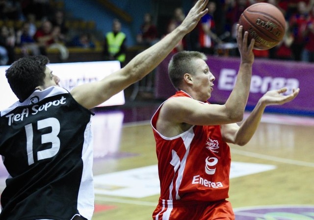 Słupscy koszykarze będą gościć na ekranach Polsatu. 