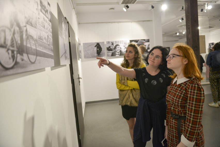 Słupski Ośrodek Kultury zorganizował wystawę fotografii...