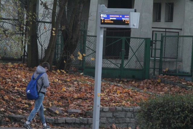 Teraz tablic informacji pasażerskiej doczekali się również pasażerowie autobusów MZK