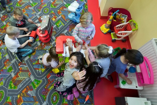 Nauczyciele pracujący w przedszkolach obawiają się powrotu do pracy. O zabezpieczenie im bezpiecznej pracy apelują działacze Związku Nauczycielstwa Polskiego