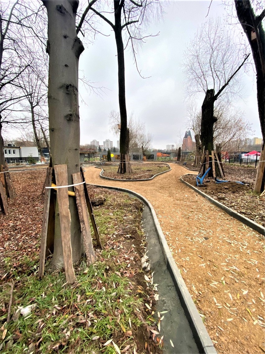 Wszystkie ścieżki prowadzą do ul. Chałupnika. ZZM urządzi tu park kieszonkowy