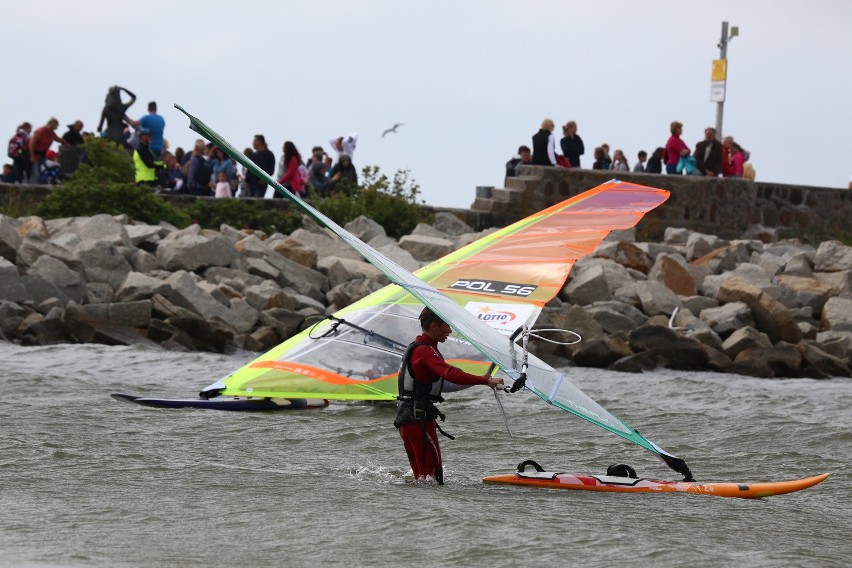 Mistrzostwa Polski w windsurfingu w Ustce (wideo, zdjęcia)