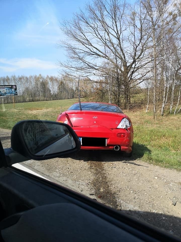 Kuriany. Wypadek na DK19 z udziałem czterech samochodów [ZDJĘCIA]