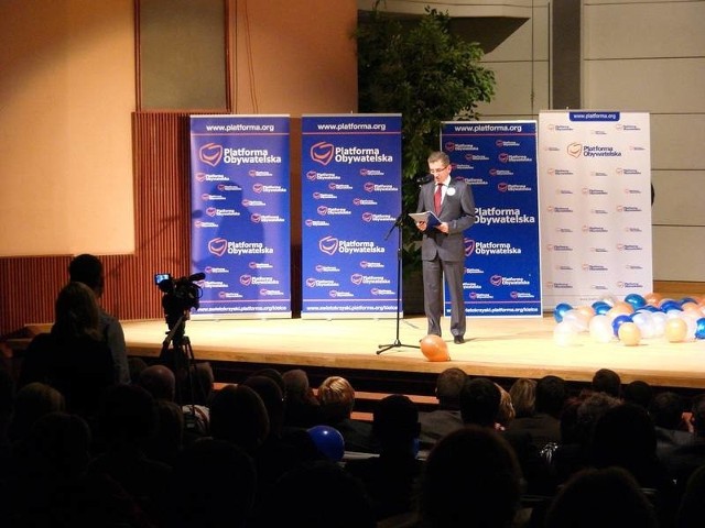 Tomasz Tomczykiewicz, szef klubu parlamentarnego PO podczas konwencji apelował o wzięcie udziału w wyborach niezależnie od poglądów politycznych.