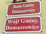 Tylko jeden radny był za. Radni Domaszowic na pierwszej sesji o 70 procent podwyższyli diety