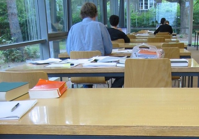 W Białymstoku prywatnych szkół wyższych jest około dziesięciu. Zdecydowana większość  zmaga się z brakiem studentów.