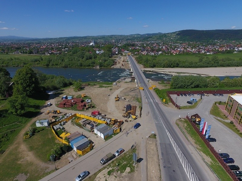 Nowy Sącz. Zobacz co irytuje mieszkańców w związku z zamknięciem mostu heleńskiego