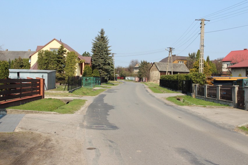 Balin. Bez chodnika strach chodzić zwłaszcza z małymi dziećmi