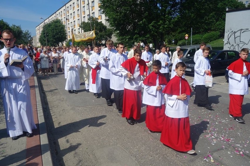 Boże Ciało w Jastrzębiu: Tłumy na procesji