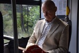 NOWA SÓL. Kto lubi czytać książki i jeździ autobusami nowosolskiej komunikacji może skorzystać z czytelni na kółkach
