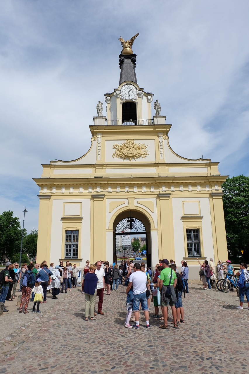 Pałac Branickich w Białymstoku. Spacer z królem Augustem...