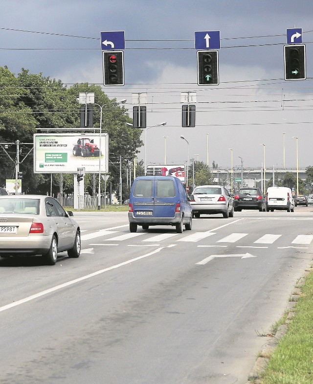 Na Nabrzeżu Wieleckim będzie udostępniony dodatkowy pas ruchu wzdłuż Odry do jazdy w kierunku północnych osiedli