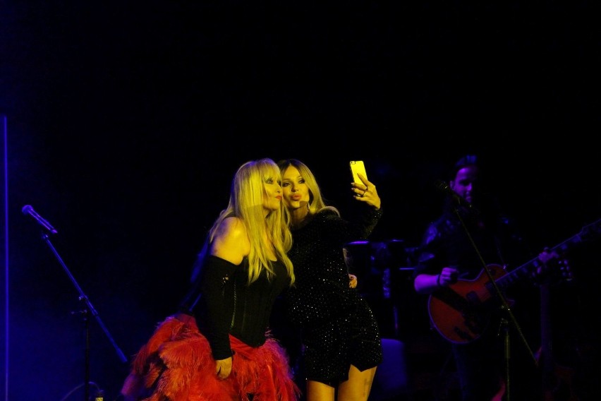 Niesamowity show Maryli i selfie z Dodą [zdjęcia]