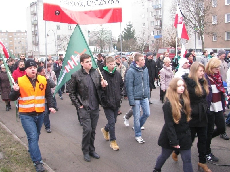 Uczestnicy marszu przeszli głównymi ulicami Wyszkowa