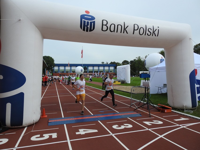 3. PKO Bieg Charytatywny w Białymstoku na stadionie ZOS...