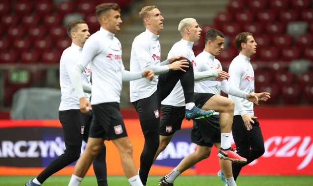 Fot. Reprezentacja Polski przed niedzielnym meczem z Mołdawią w eliminacjach do mistrzostw Europy