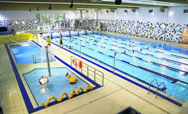 Pływalnie w Białymstoku. Białostoczanie kochają baseny. BOSiR podsumował  rok | Kurier Poranny