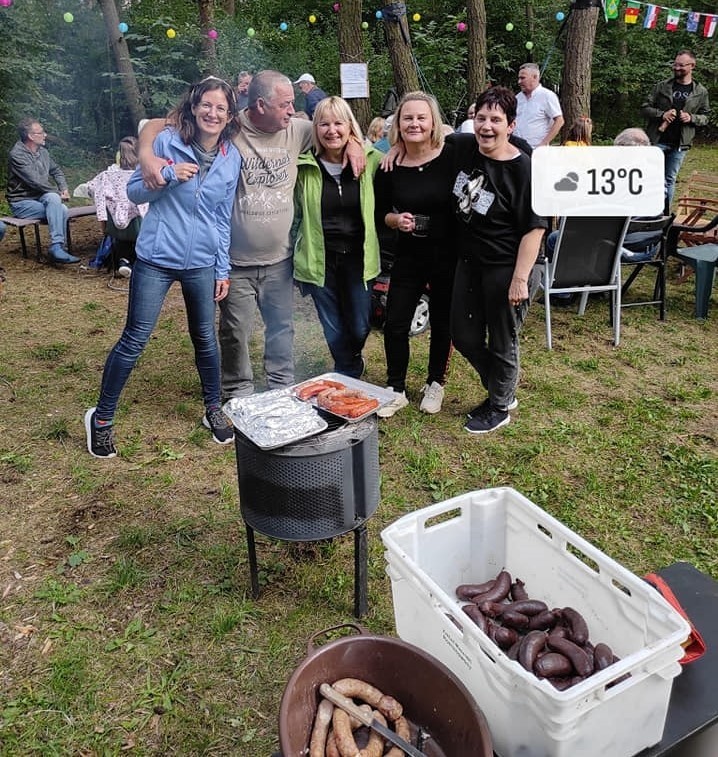 Mieszkańcy Osiedla Leśnego w Golubiu-Dobrzyniu wspólnie z...