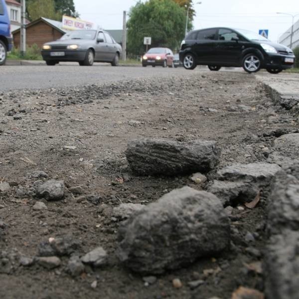 W przyszłym tygodniu na ulicy Sandomierskiej powinna pojawić się pierwsza warstwa asfaltu.