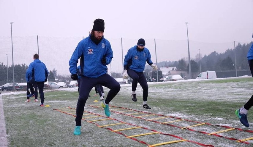 Ekstraklasa sparingi 2016/2017. Sprawdź plan sparingów 2017...