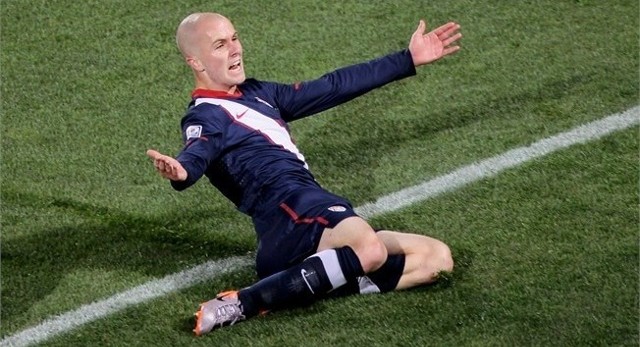 Michael Bradley wyrównał na osiem minut przed końcem spotkania