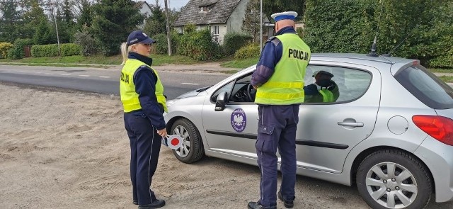 Przez dwa ostatnie dni policjanci drawskiego Ogniwa Ruchu Drogowego prowadzili działania „Prędkość” mające na celu egzekwowanie od kierujących przestrzegania ograniczeń prędkości na drogach krajowych w powiecie.