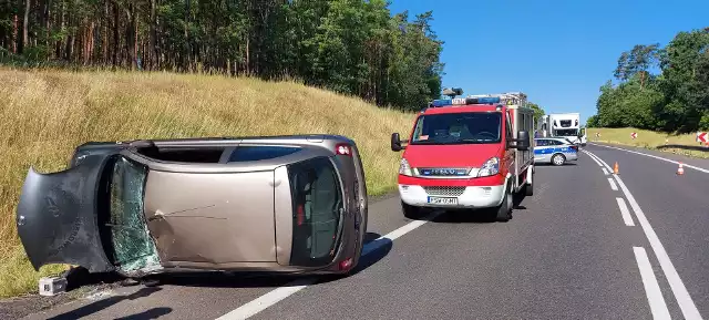 Do wypadku doszło na drodze krajowej nr 92 w miejscowości Poźrzadło.