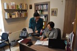Adopcja w Sosnowcu. Diecezjalny Ośrodek Adopcyjny pomaga dzieciom odnaleźć nowe rodziny